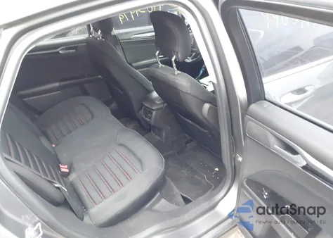 2013 Ford Fusion Se z USA, uszkodzony, nr VIN 3FA6P0H73DR241456